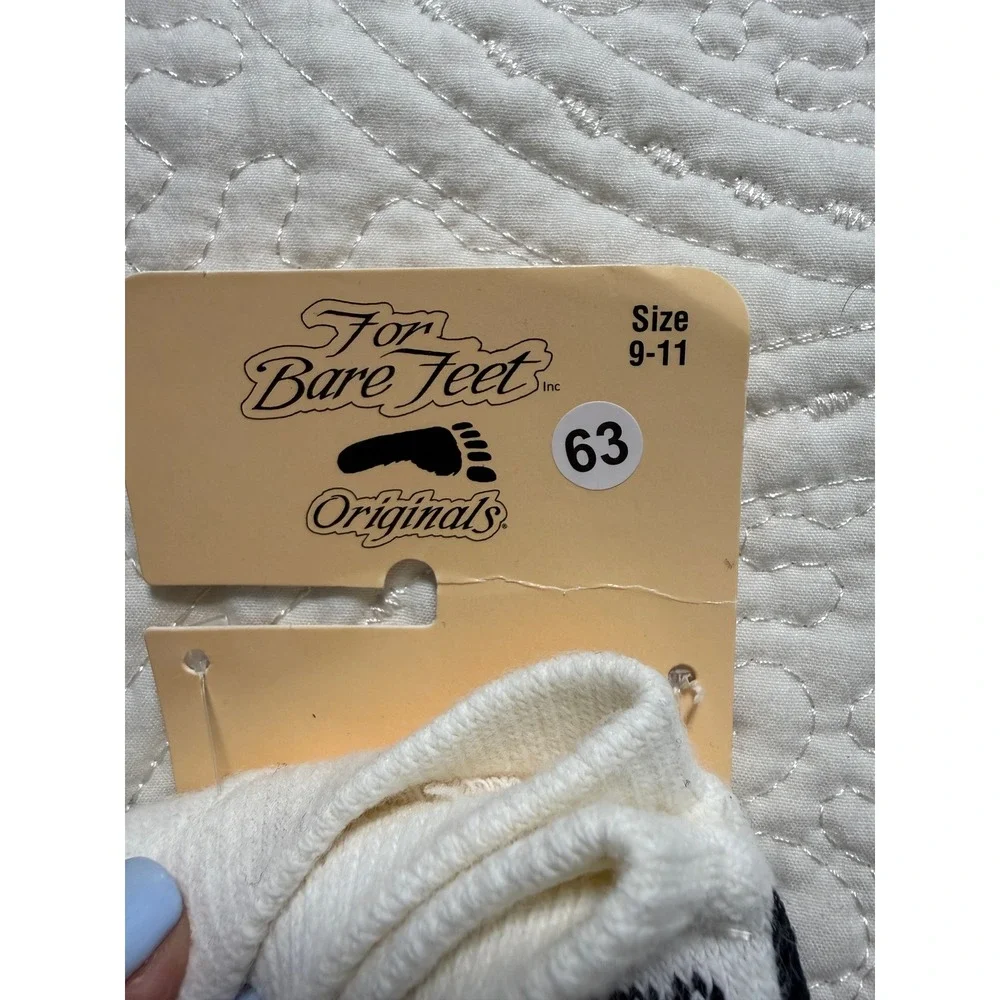 For‎ Bare Feet Crew Socks Size 9-11 Black/White Cow Print Killington VT Made USA